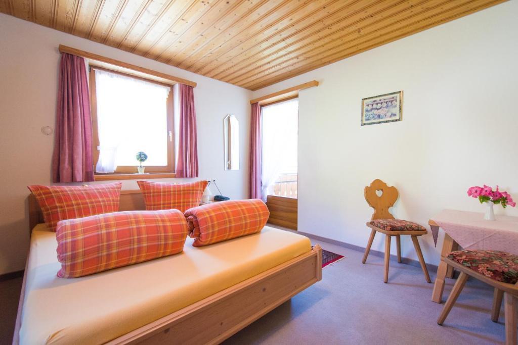 Hotel Cuntera Curaglia Exteriör bild